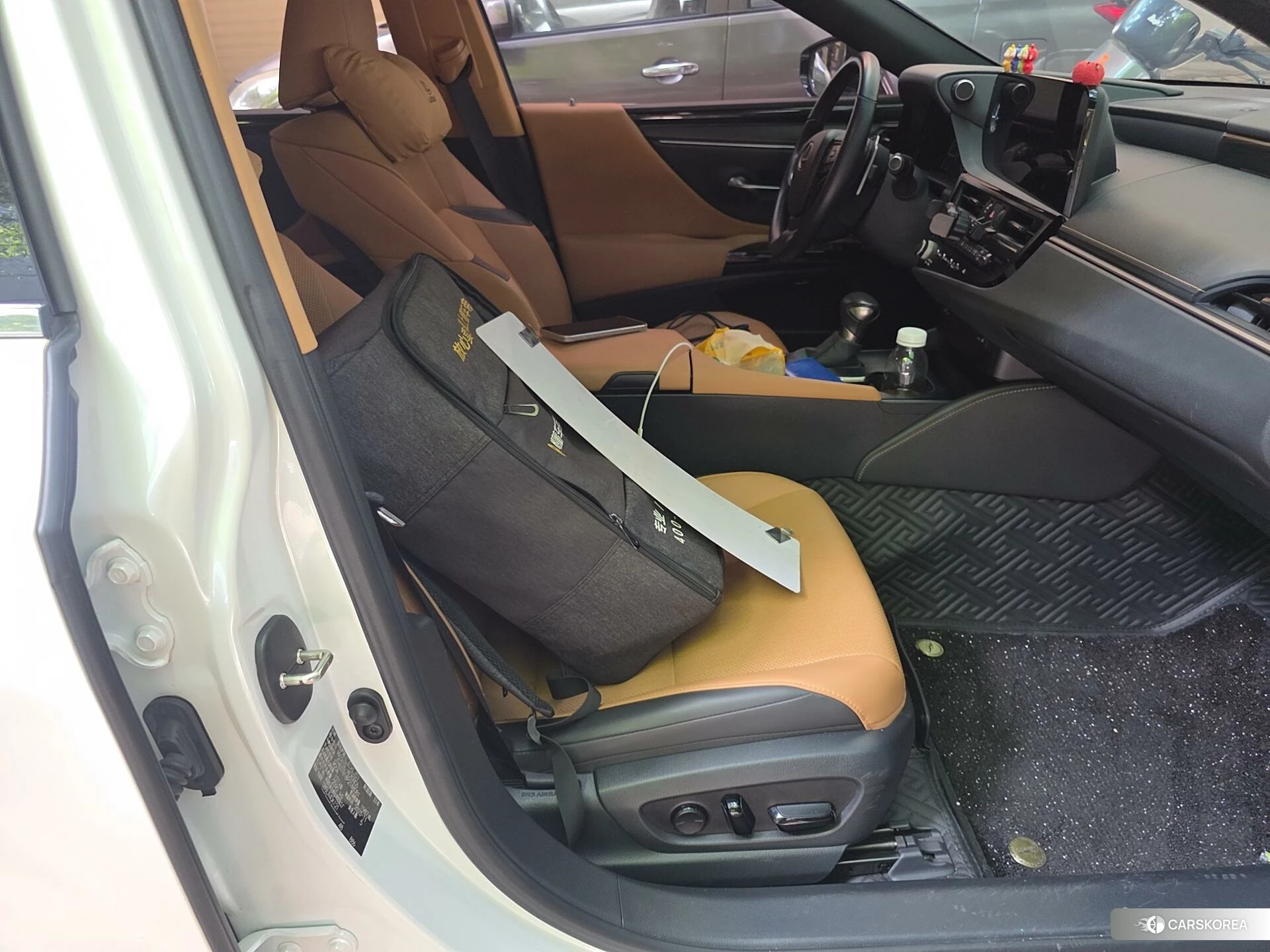 Lexus ES id 4487434 из Китая 13