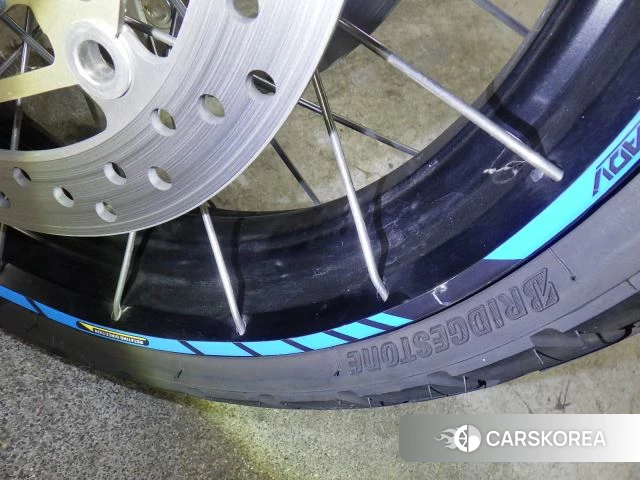 Проданный Honda X-ADV 750 id 4184634 из Японии, фото 13