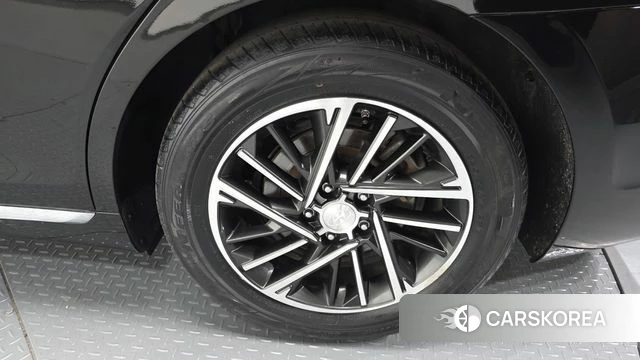Hyundai The New Grandeur IG id 4383953 из Кореи 13