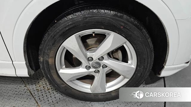 Audi Q3 (F3) id 4562450 из Кореи 13