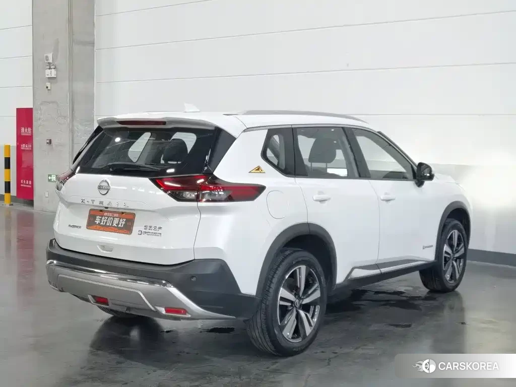 Nissan Qijun id 4679718 из Китая 13