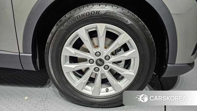 Audi Q3 (F3) id 4428116 из Кореи 13