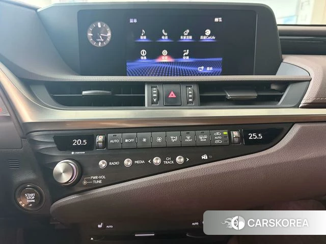 Lexus ES id 4342127 из Китая 13