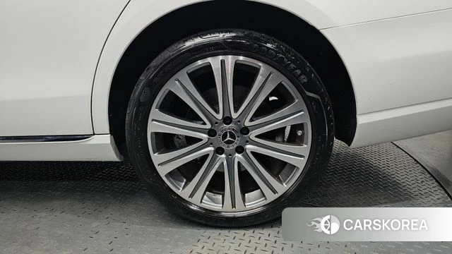 Mercedes-Benz E-Class W213 id 4753677 из Кореи 13