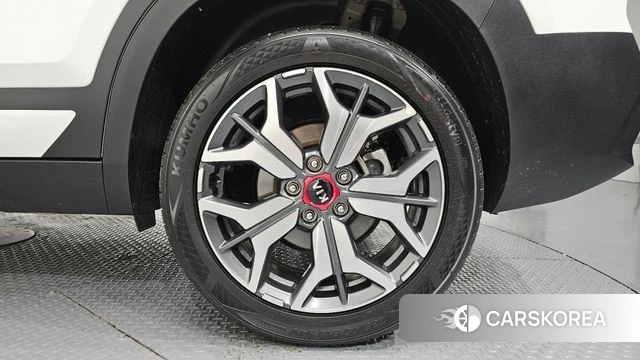 Kia Seltos id 4657297 из Кореи 13