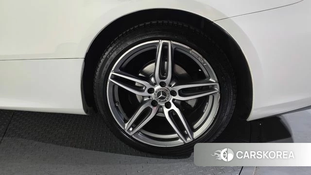 Mercedes-Benz E-Class W213 id 4196944 из Кореи 13