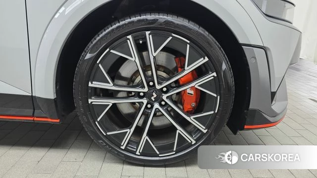 Hyundai Ionic 5 id 4360009 из Кореи 13