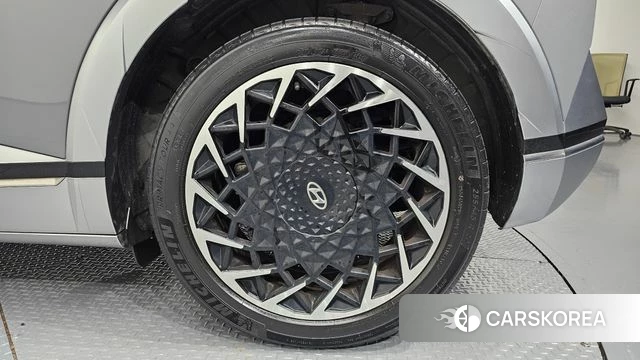 Hyundai Ionic 5 id 4489061 из Кореи 13