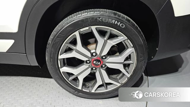Kia Seltos id 4410819 из Кореи 13