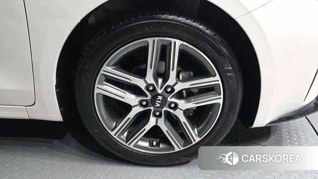 Kia Come New K3 id 4717563 из Кореи 12