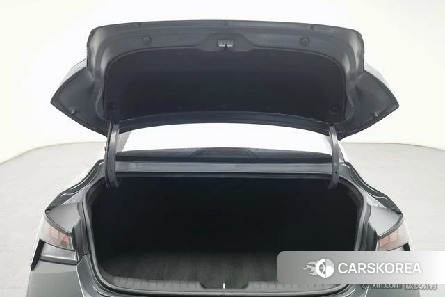 Hyundai Elantra id 4273073 из Китая 13