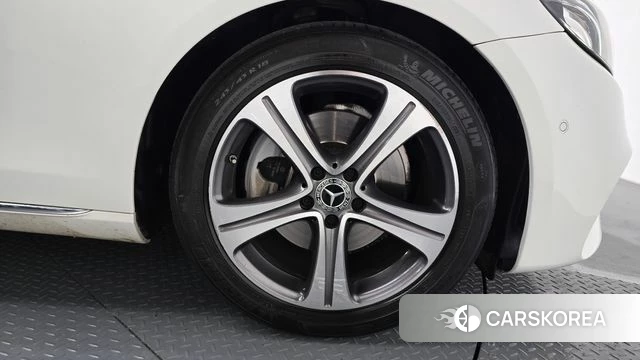 Mercedes-Benz E-Class W213 id 4411374 из Кореи 13