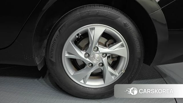 Hyundai Avante (CN7) id 4501851 из Кореи 13