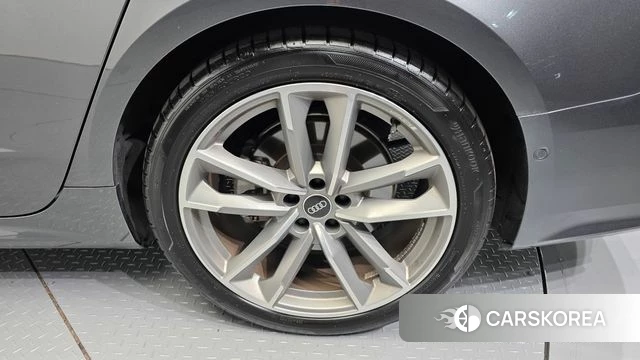 Audi A7 (4K) id 4881227 из Кореи 13