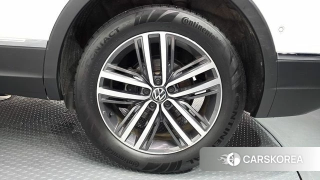 Volkswagen Tiguan Allspace id 4871362 из Кореи 13