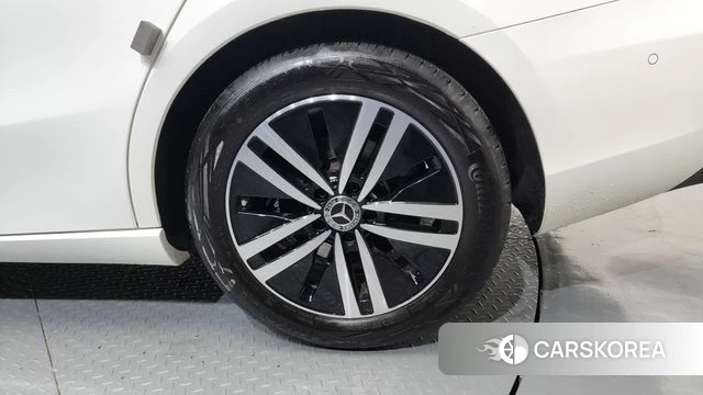 Mercedes-Benz A-Class W177 id 4349892 из Кореи 13