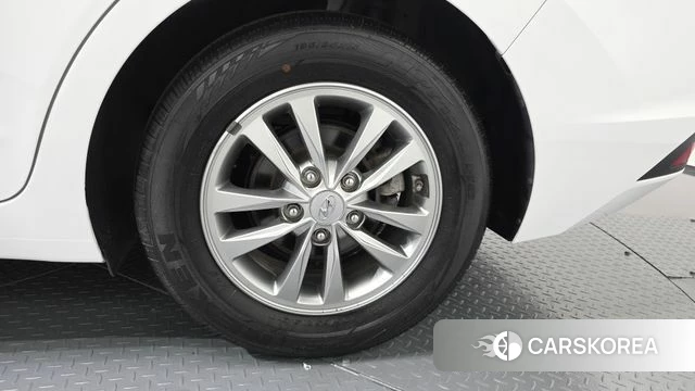Hyundai The New Avante AD id 4325210 из Кореи 13