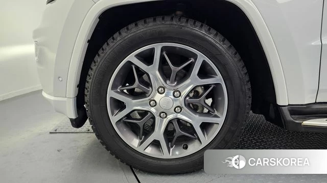 Jeep Grand Cherokee id 4203580 из Кореи 13