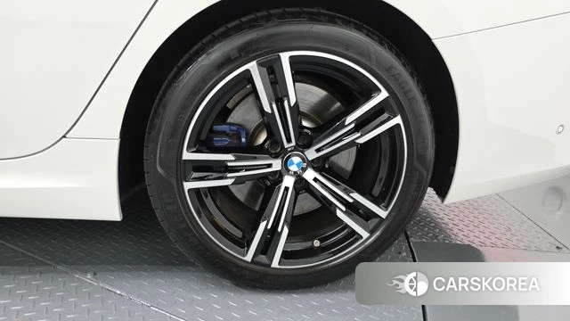 BMW 3 Series (G20) id 4308937 из Кореи 13