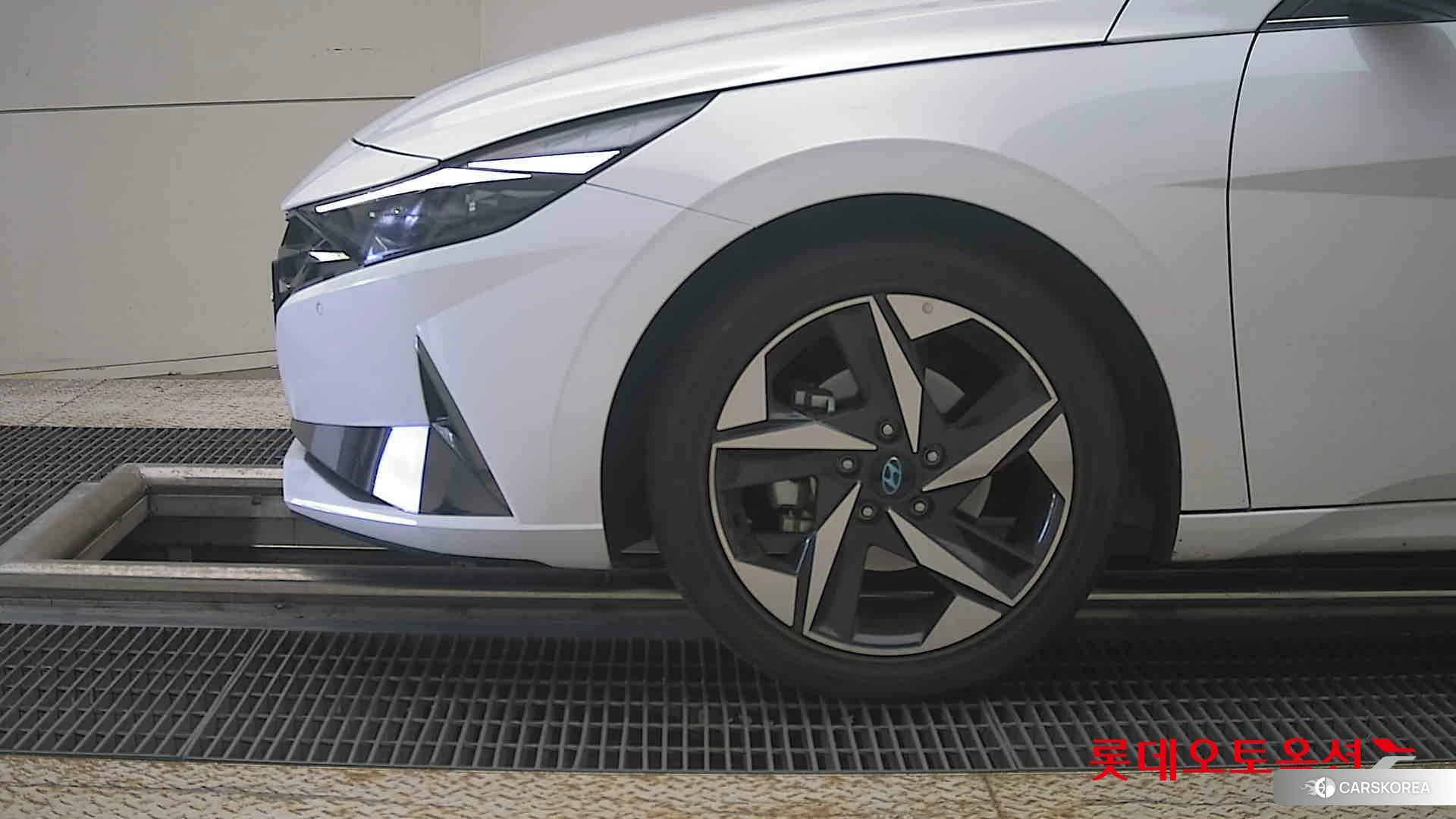 Hyundai Avante id 4902548 из Кореи 13