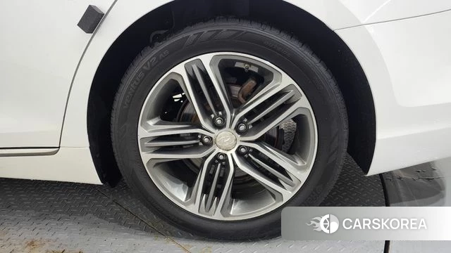 Hyundai Grandeur IG id 4531071 из Кореи 13