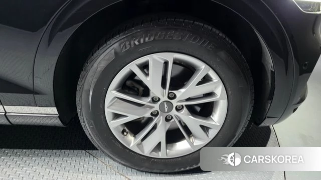 Genesis GV70 id 4186422 из Кореи 13