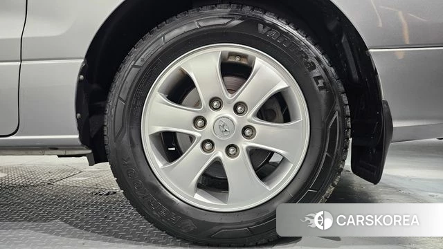 Hyundai The New Grand Starex id 4447420 из Кореи 13