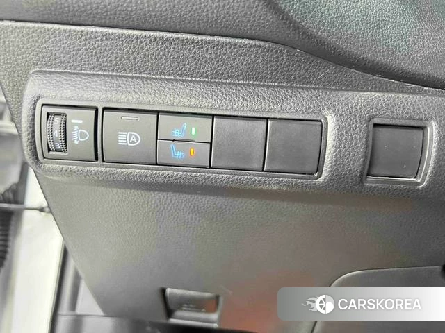 Toyota Corolla id 4263131 из Китая 13
