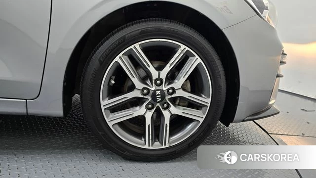 Kia Come New K3 id 4458708 из Кореи 13