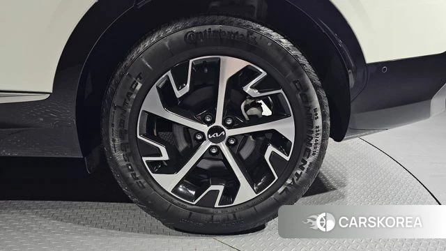 Kia Sportage 5th Generation Hybrid id 4613135 из Кореи 13