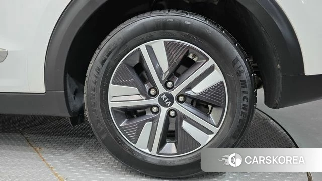 Kia The New Niro id 4339211 из Кореи 13