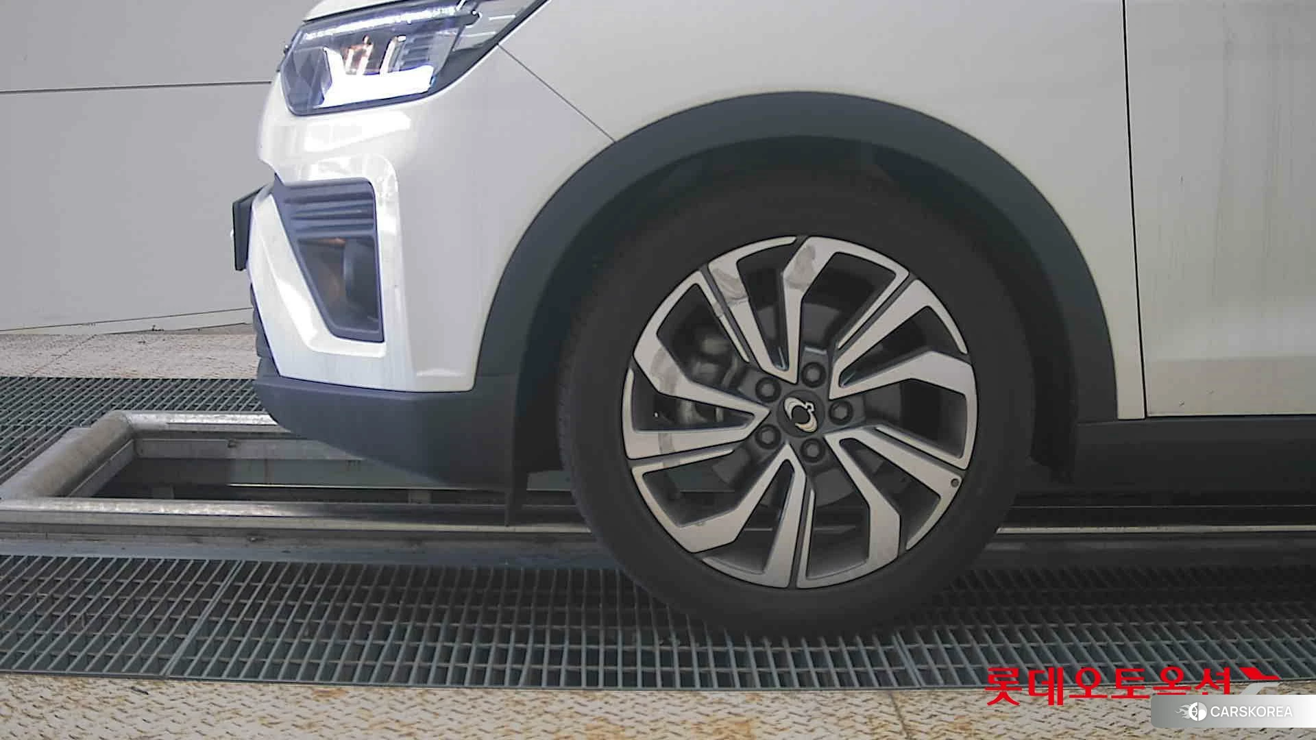 SsangYong Tivoli id 4679417 из Кореи 13