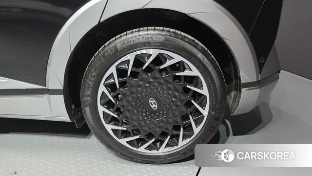 Hyundai Ionic 5 id 4292147 из Кореи 13