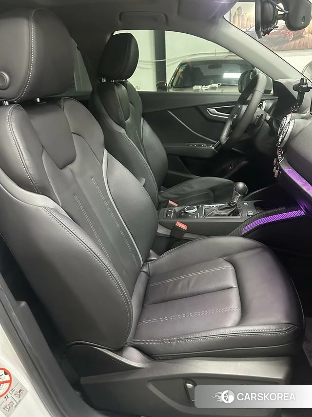 Audi Q2L id 4359484 из Китая 13