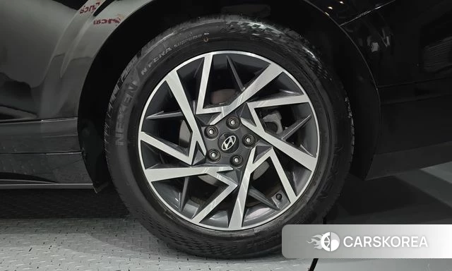 Hyundai Grandeur (GN7) id 4935634 из Кореи 13