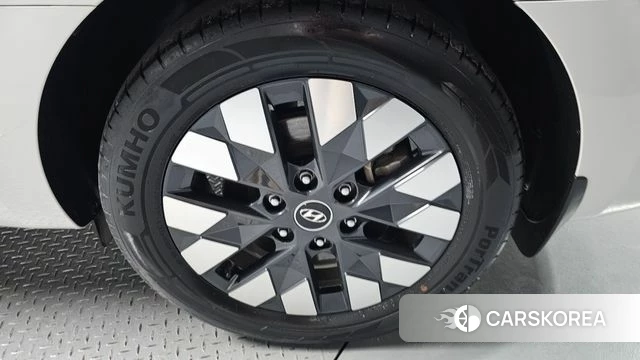 Hyundai Staria id 4518734 из Кореи 13