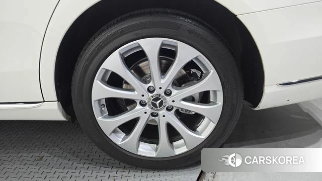 Mercedes-Benz E-Class W213 id 4882315 из Кореи 13