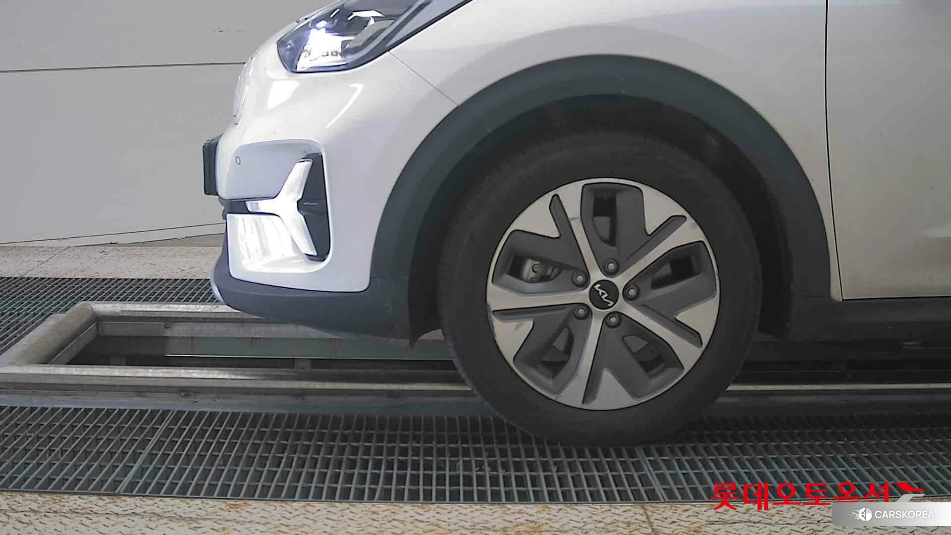 Kia Niro Plus id 4909328 из Кореи 13