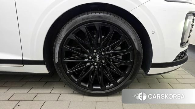 Hyundai Grandeur (GN7) id 4395092 из Кореи 13