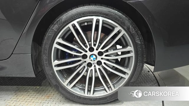 BMW 5 Series (G30) id 4562823 из Кореи 13