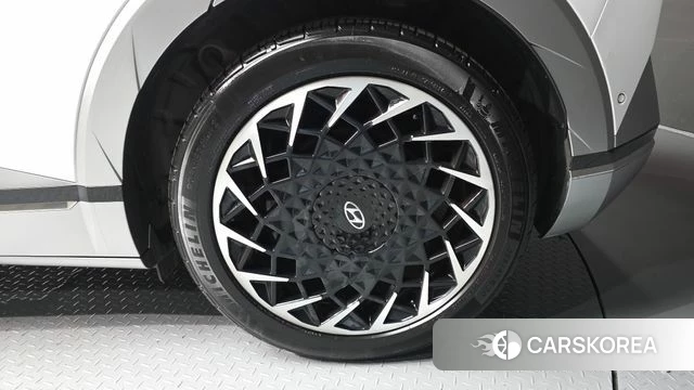 Hyundai Ionic 5 id 4905836 из Кореи 13