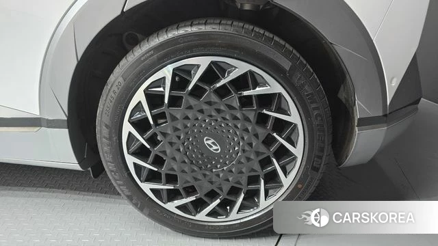 Hyundai Ionic 5 id 4585809 из Кореи 12