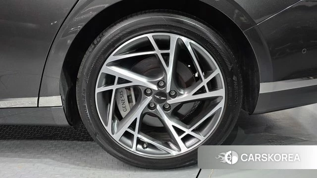 Genesis G90 (RS4) id 4555490 из Кореи 13