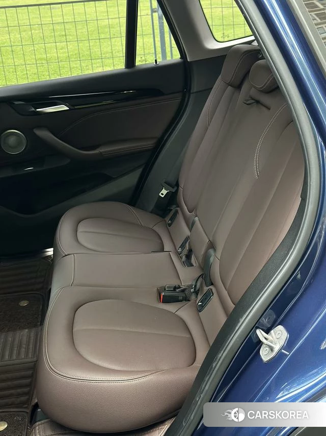 BMW X1 id 4264056 из Китая 13