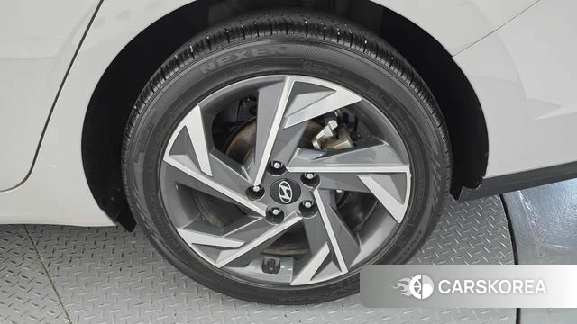 Hyundai The New Avante (CN7) id 4322556 из Кореи 13