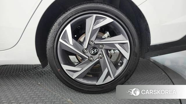 Hyundai The New Avante (CN7) id 4617346 из Кореи 13