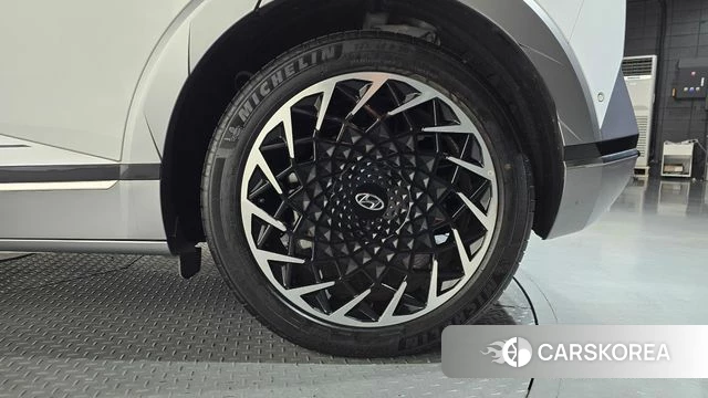 Hyundai Ionic 5 id 4916769 из Кореи 13