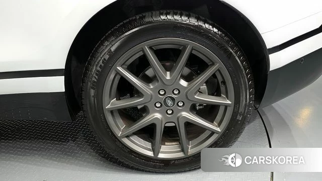 Land Rover Range Rover Velar id 4342494 из Кореи 13