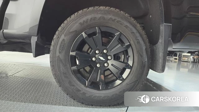 Chevrolet (GM Daewoo) Real New Colorado id 4881523 из Кореи 13