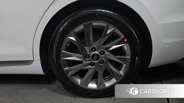 Hyundai The New Grandeur IG Hybrid id 4608925 из Кореи 13